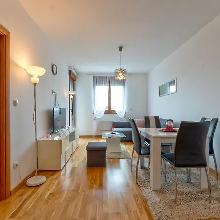 Lejlighed & Wellness Zlatibor