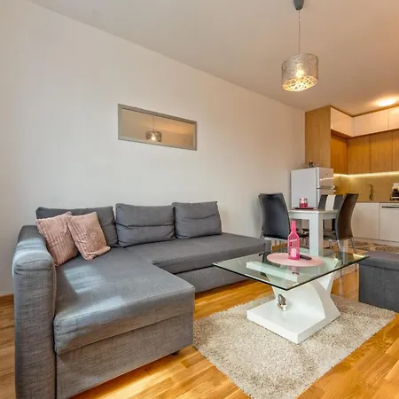 Apartment & Wellness