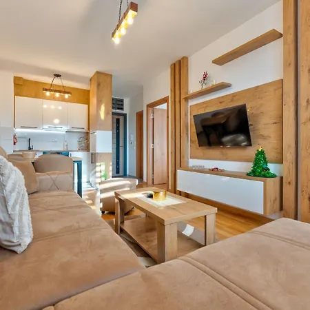 Apartment & Wellness *